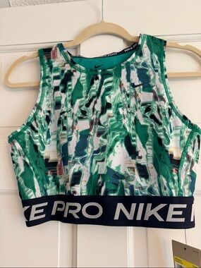 Nike Green White Abstract Crop Sports Bra